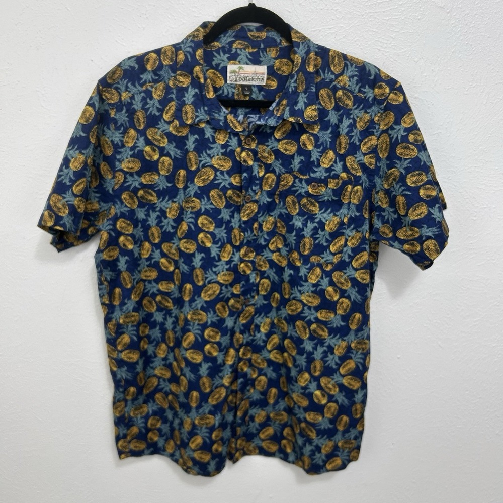 PATAGONIA Pataloha Malihini Pineapple Channel Blue Yellow Green Fruit Aloha -‎ L